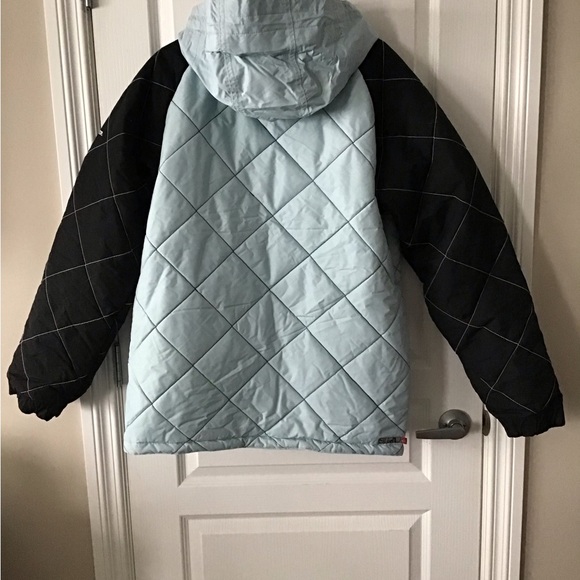 Womens QuickSilver Winter Jacket - Picture 2 of 5